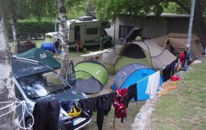 camp au camping du Chateau à Avise
